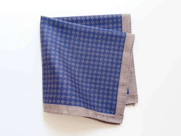 Платок Tommy Hilfiger 30x30 см арт. 17548